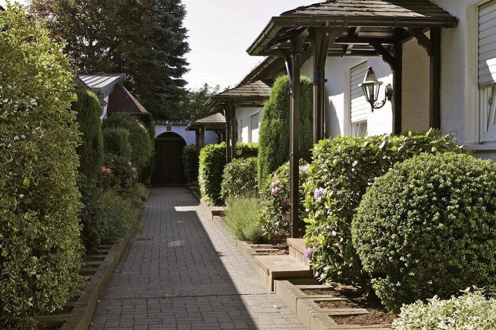Hotel Rosenhof Gmbh Ramstein-Miesenbach Exterior foto